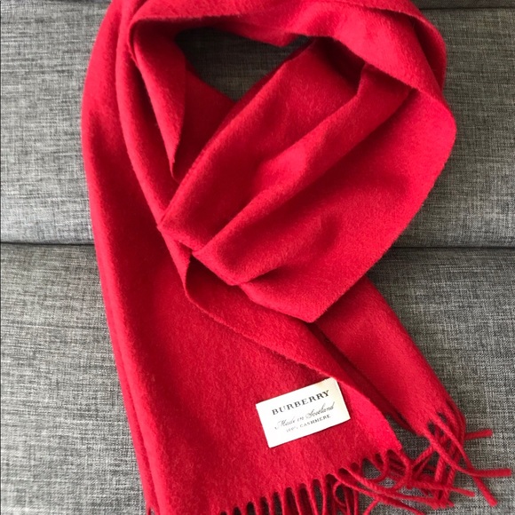 Burberry Accessories - 🧣Burberry 100% Cashmere Scarf